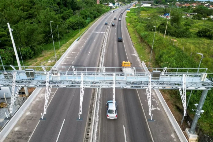 Credito_-Divulgacao-CCR-2 Lideranças políticas de Minas Gerais pedem ao TCU a suspensão da cobrança de pedágio na BR-381, prevista para 2025, até a conclusão das obras de duplicação e sinalização da rodovia.