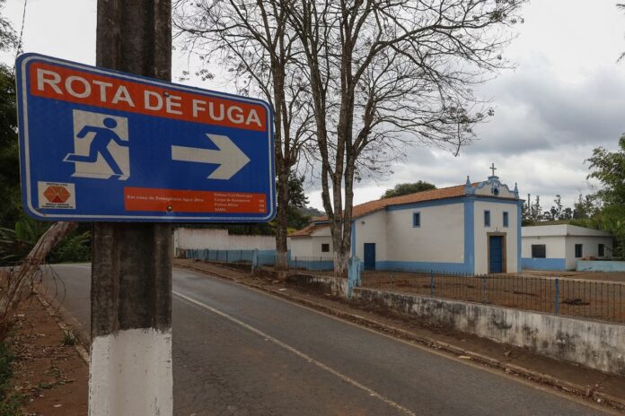cidades-santa-quit-ria-1753972806 A CSN Mineração se defendeu das alegações de que o projeto de pilhas de rejeito poderia afetar a comunidade quilombola de Santa Quitéria. Segundo a empresa, a área onde será implementado o projeto