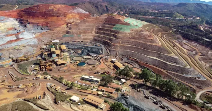 ferromais A atuação da mineradora Ferro+ em Congonhas será discutida em audiência pública na ALMG e abordará os impactos da expansão das atividades da empresa, com foco nas consequências para a comunidade do Pires e o patrimônio cultural local
