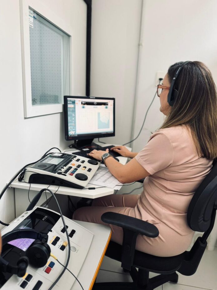 Prefeitura de Ipatinga adquire primeiro equipamento de audiometria, fortalecendo a saúde do trabalhador e ampliando o acesso a exames especializados para a população.