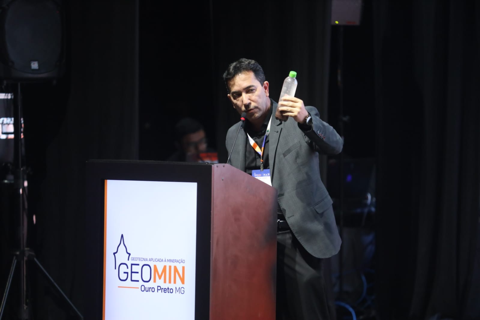 Fonntes Geotécnica destaca inovações na disposição de rejeitos no GEOMIN 2025 2 WhatsApp Image 2025 10 15 at 12.26.48 1