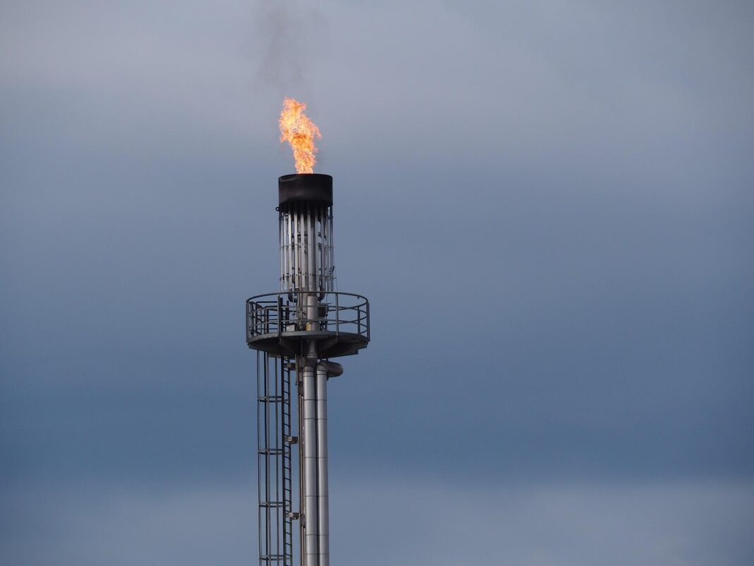 A CSN foi autorizada pela ANP a atuar na comercialização de gás natural, ampliando sua presença no setor energético e buscando reduzir custos de produção de aço e emissões de gases poluentes