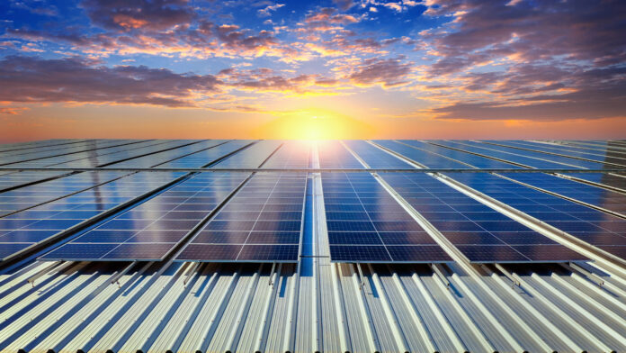 Pesquisadores brasileiros criam a melcherita, mineral capaz de transformar o mercado de energia solar, aumentando a eficiência e tornando a tecnologia mais acessível e sustentável