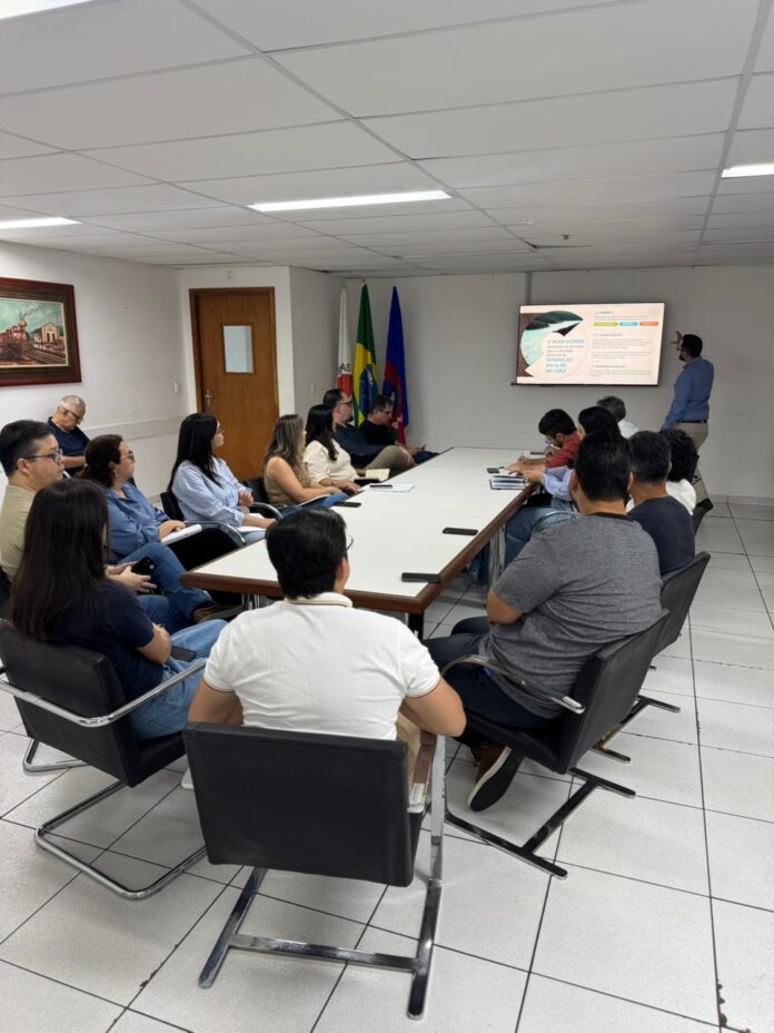 reuniao (2) Ipatinga receberá R$ 182,7 milhões da Samarco ao longo de 20 anos para obras de reparação e melhorias no município. Prefeitura já inicia planejamento de investimentos