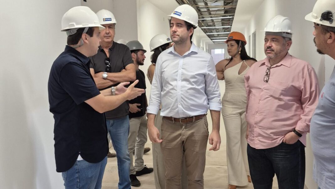 IMG_5033 Com investimentos que superam R$ 14 milhões e obras em expansão, Conceição do Mato Dentro recebeu a visita do secretário de Estado de Saúde para acompanhar avanços na rede local.