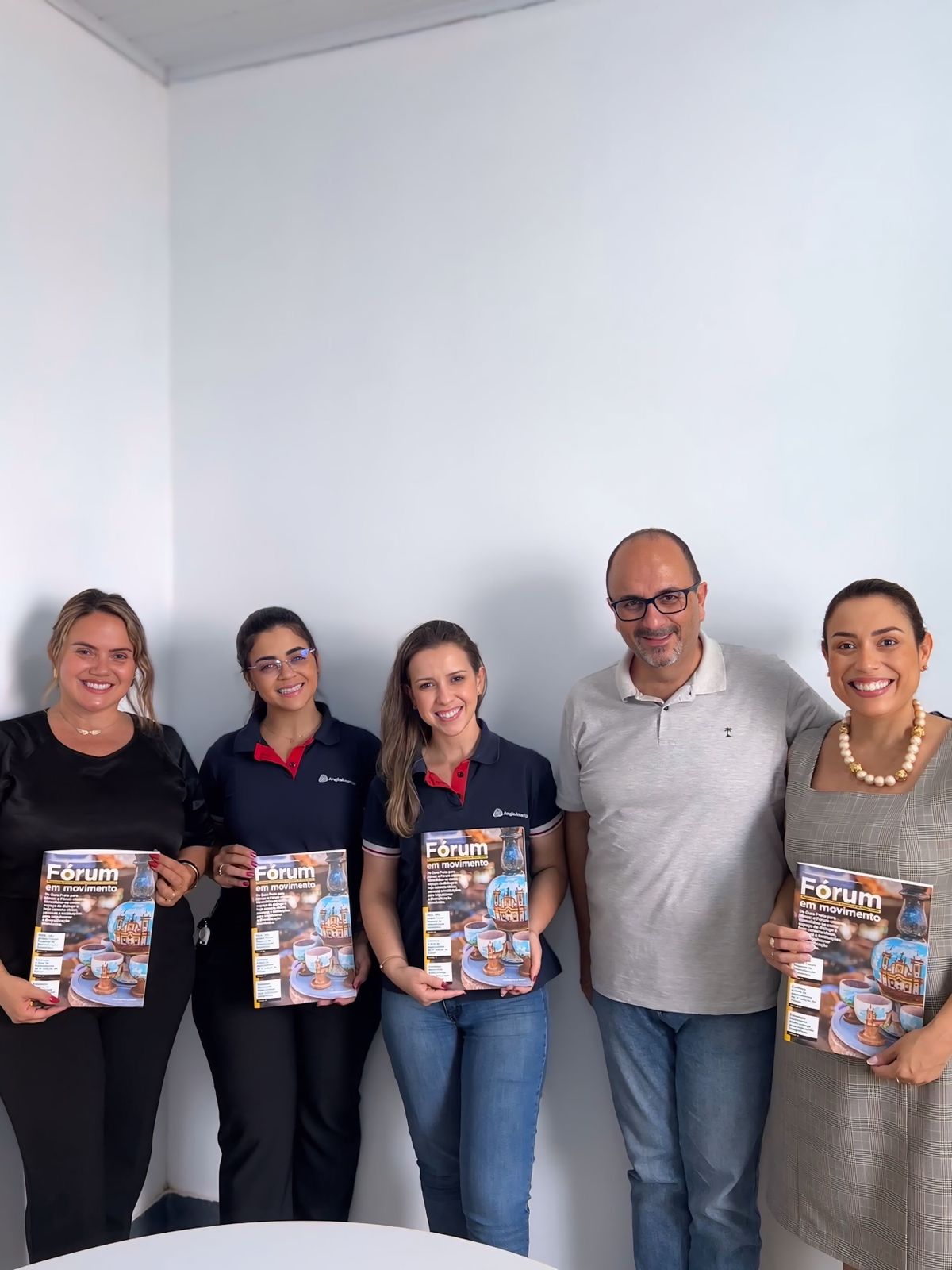 Conceição do Mato Dentro recebe edição municipal do Fórum Regional de Diversificação Econômica de Minas Gerais 2 Carolina Alvarenga - presidente da ACE/CDL de Conceição do Mato Dentro; Isis Machado e Ana Paula - representantes da Anglo American; Amarildo Pereira - presidente do Instituto Fórum; e Mariana Santos - presidente da Câmara da Mulher Empreendedora - Eloás.