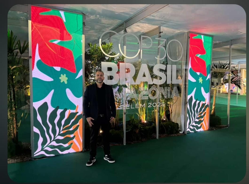 Bernardo Carbonari, engenheiro ambiental da Tractebel, representa o portal Cidades & Minerais na COP30 em Belém, compartilhando sua visão sobre sustentabilidade, transição energética e o papel das comunidades indígenas nas discussões ambientais