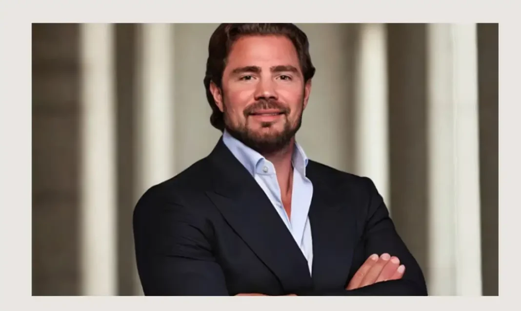 Daniel Vorcaro, ex-sócio da Itaminas e dono do Banco Master, é preso pela Polícia Federal ao tentar embarcar para Dubai, em meio a rumores sobre a liquidação do banco e a compra pelo Fictor Holding