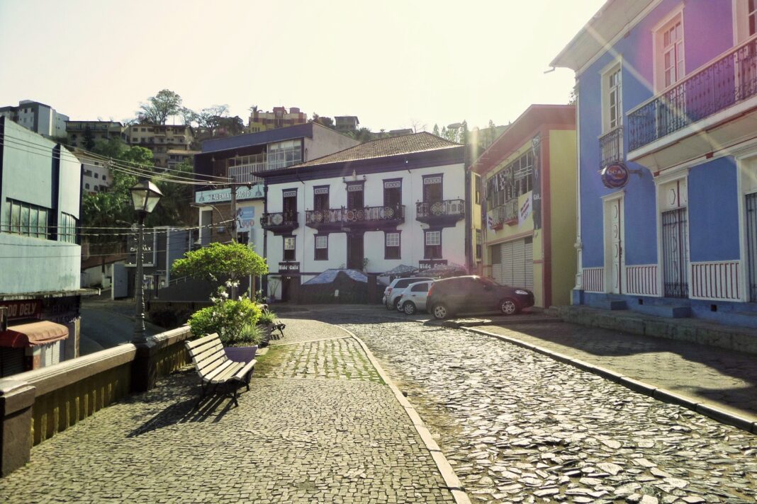 A Vale vai investir R$ 10 milhões na revitalização do Centro Histórico de Itabira, com foco na restauração e na requalificação urbana da área central, dentro do programa Itabira Sustentável