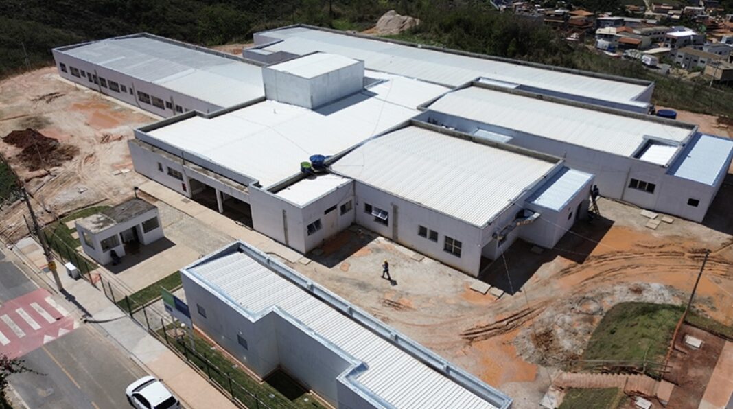 Screenshot Obra do novo hospital em Conceição do Mato Dentro