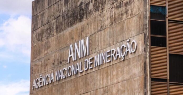IMAGEM - 1 A Amig pediu a Lula o fim do contingenciamento da ANM, alertando para perdas bilionárias em royalties e defendendo novas regras de fiscalização e concessões na mineração.