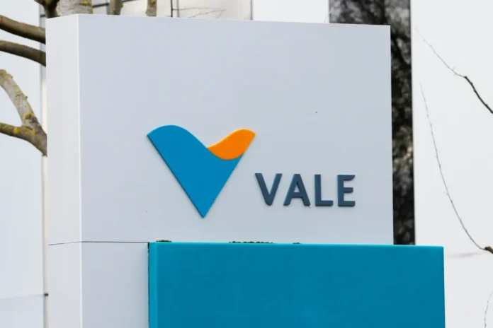 A Vale encerra 2025 com resultados financeiros positivos, mas enfrenta desafios em segurança do trabalho após acidentes fatais em Carajás. A conscientização é essencial