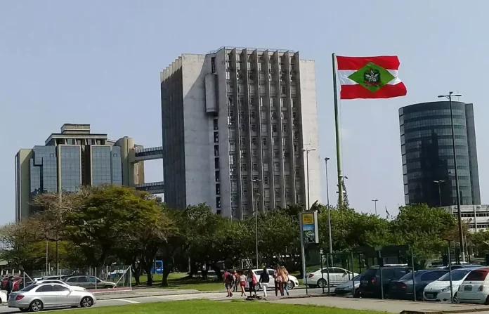 20170830_133130-Copia-1 O Tribunal de Justiça de Santa Catarina confirma a reintegração de posse de fazenda em Lages, após empresa de mineração ultrapassar os limites de contrato e causar danos à propriedade
