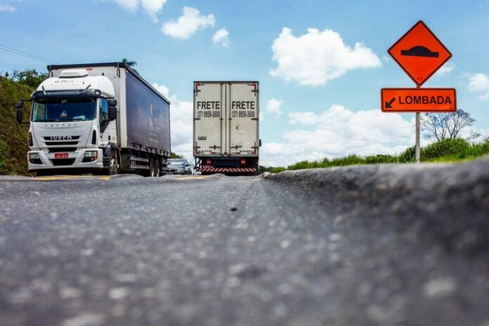 br-381 O ministro Renan Filho confirma o início das obras de duplicação da BR-381 em março de 2026, com foco no trecho entre Ravena e Caeté. A rodovia, conhecida como