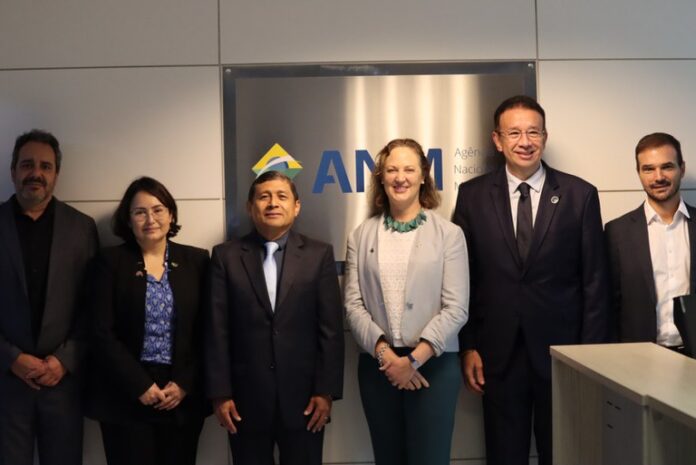 Brasil e Austrália estreitam laços no setor mineral com foco em investimentos, regulação e sustentabilidade. Reunião da ANM com Embaixadora australiam destacou as novas oportunidades de colaboração bilateral.