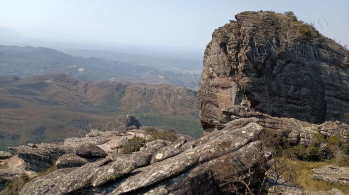 Projeto Rancharia – Fase 2 em Ouro Preto promete novos avanços na mineração no Parque Estadual do Itacolomi, mas especialistas alertam para os riscos ambientais e impactos sobre o patrimônio histórico e a biodiversidade local