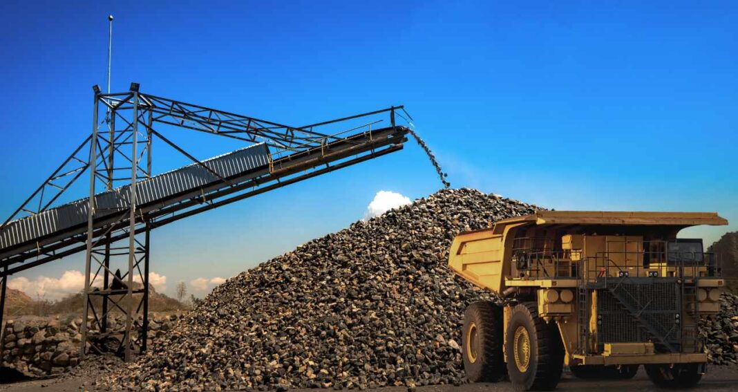 Minas Gerais concede regime fiscal preferencial à St George Mining para o desenvolvimento do Projeto Araxá, focado em terras raras e nióbio. Parcerias estratégicas com Cefet e MagBras visam acelerar a produção e inovação no setor.