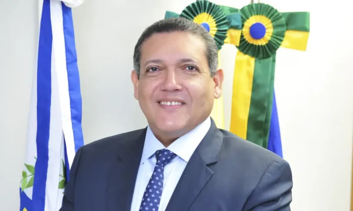 _kassio_nunes_marques_02102000358 O ministro Kassio Nunes votou pela anulação de uma multa de R$ 86,2 milhões contra a Vale pela tragédia de Brumadinho, em 2019. A decisão aguarda a manifestação de outros quatro ministros do STF