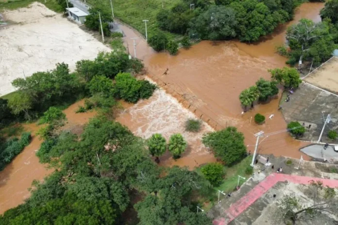 Barragem-das-Lajes-em-Porteirinha Justiça determina ações urgentes na barragem de Lages, em Porteirinha, após rompimento parcial e risco de novos danos; medidas incluem avaliação, drenagem e monitoramento