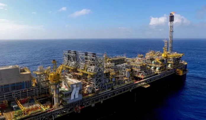 Evento aproxima fornecedores locais de grandes companhias e abre espaço para a indústria capixaba no mercado de desmontagem de plataformas offshore