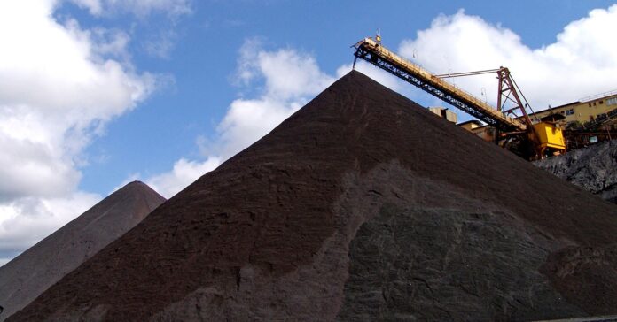 Cidades mineiras impulsionam comércio exterior com forte presença da mineração e da produção de café.