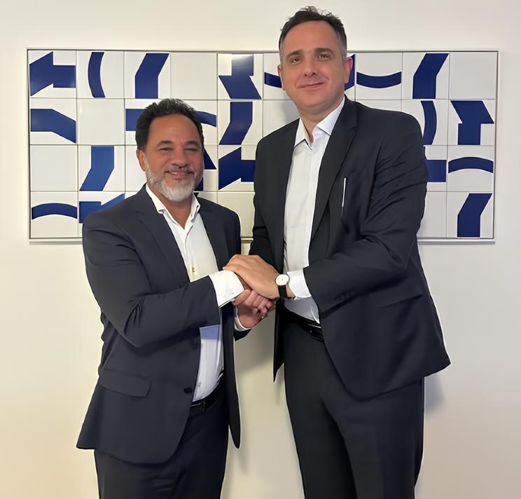 Prefeito de Itabira, Marco Antônio Lage, se reúne com o senador Rodrigo Pacheco em Brasília para discutir desenvolvimento, gestão pública e fortalecimento dos municípios de Minas Gerais