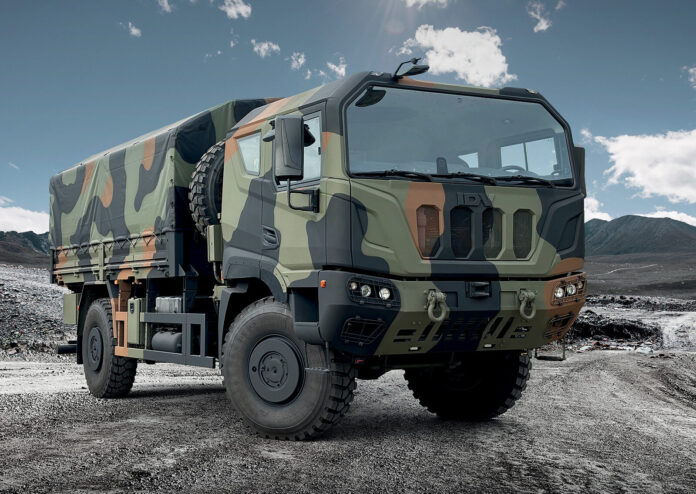 Fábrica da Iveco em Sete Lagoas, a 70 km de Belo Horizonte, produz o blindado Guarani e movimenta contratos bilionários da indústria de defesa no Brasil.