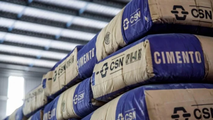 Venda da CSN Cimentos entra na fase final e pode ser concluída até o 3º trimestre, com interesse internacional e estratégia para reduzir dívida da companhia