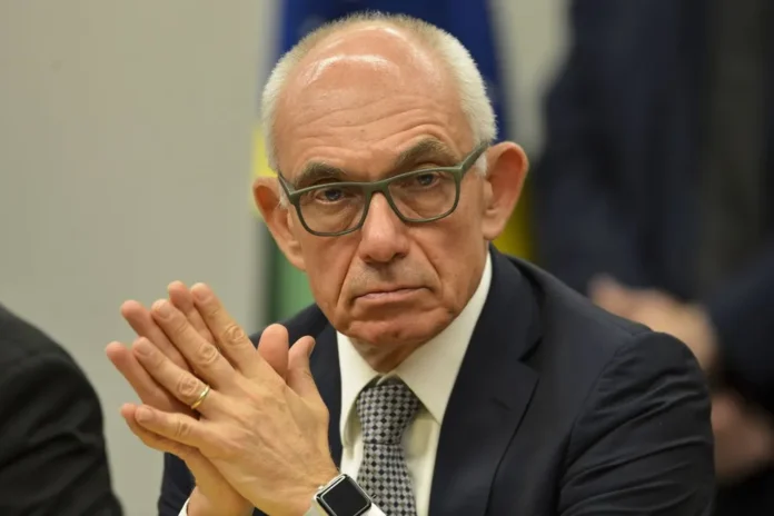fabio STJ adia novamente decisão sobre recurso que pode reabrir ações penais do caso Brumadinho envolvendo ex-presidente da Vale; julgamento deve ser retomado em abril.