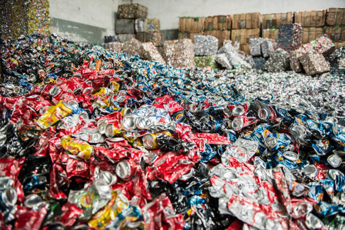 unnamed (33) Senado aprova projeto que libera crédito de PIS e Cofins para recicláveis e fortalece cadeia do alumínio, responsável por 60% do consumo no Brasil.