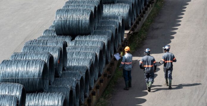 Mesmo desconsiderando efeito extraordinário ligado à Votorantim Siderurgia, ArcelorMittal Brasil viu margens encolherem em meio à concorrência chinesa, consumo doméstico fraco e pressão nas exportações