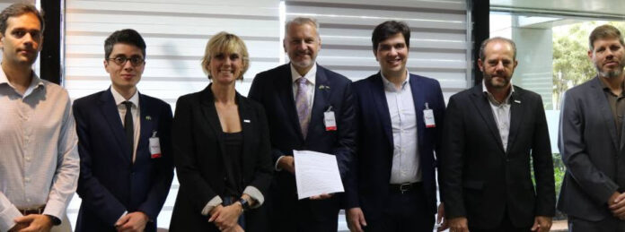 Minas Gerais avança no projeto Morro de Ferro após novo investimento em terras raras, fortalecendo sua posição global em minerais críticos e transição energética.