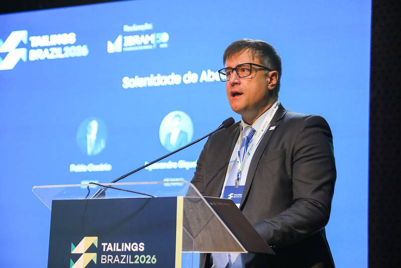 Pablo Cesário, diretor-presidente do IBRAM Tailings Brazil 2026 debate segurança na mineração em Belo Horizonte e destaca redução de 18% no número de barragens em alerta no Brasil durante 2025.