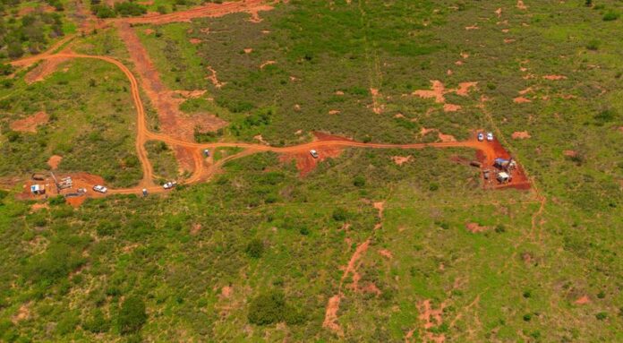 Projeto Bandeira, da Lithium Ionic, alcançou 65% da engenharia e iniciou a contratação de equipamentos estratégicos para futura operação de lítio no Vale do Jequitinhonha, em Minas Gerais