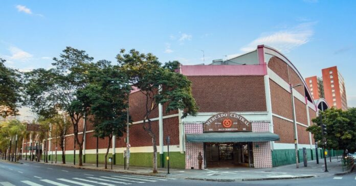 Parceria prevê investimentos em infraestrutura, participação dos lojistas nas decisões e preservação da identidade de um dos principais patrimônios de Belo Horizonte
