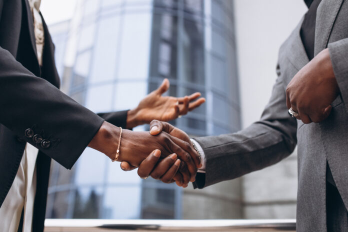 O Projeto Monte do Carmo iniciou o cadastro gratuito de fornecedores para futuras oportunidades de negócios. Caso seja aprovado no terceiro trimestre de 2026, o empreendimento poderá impulsionar diversos setores da economia