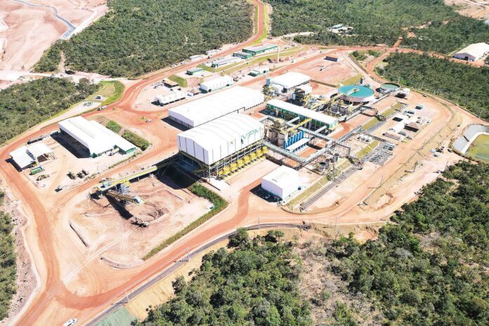 O Ministério de Minas e Energia avalia impactos de acordo sobre minerais críticos, comenta a venda da Serra Verde por R$ 2,8 bilhões e defende maior articulação nacional para o setor mineral.