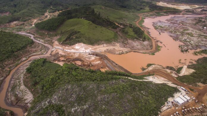 O CNPM criou um grupo de trabalho com prazo de 150 dias para elaborar o Programa Nacional de Redução e Reaproveitamento de Rejeitos da Mineração, com foco em sustentabilidade e gestão de resíduos.