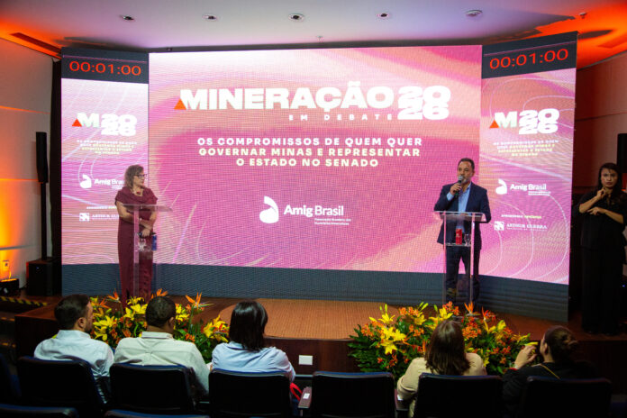 Candidatos ao Senado e ao Governo de Minas discutem mudanças na mineração, incluindo concessões, Código de Mineração, licenciamento e CFEM.