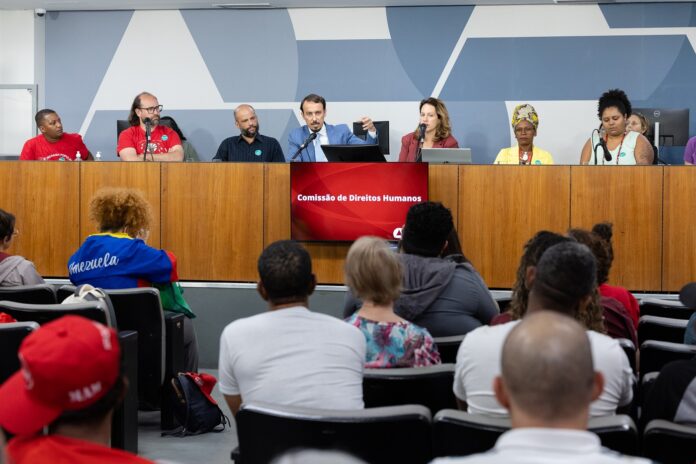 2619882 Tribunal Regional Federal da 6ª Região suspendeu a licença de operação da Conemp/Herculano Mineração em Serro após ação sobre falta de consulta prévia à comunidade quilombola de Queimadas