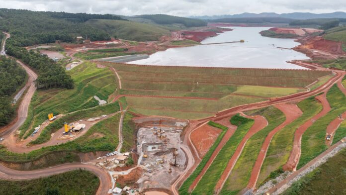 Barragem Maravilhas III Barragem Maravilhas III, em Nova Lima, manteve DCE positiva em julho de 2026, enquanto obras da segunda etapa e monitoramento contínuo seguem