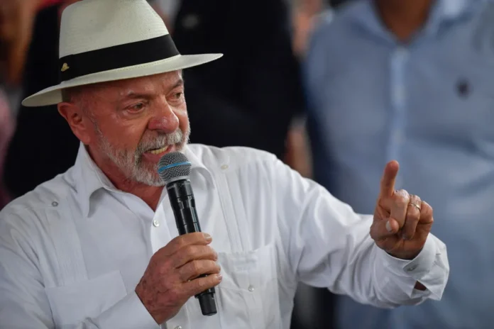 Plano de governo de Lula prevê política para minerais críticos e terras raras e busca ampliar a produção nacional de baterias, motores e outros equipamentos.