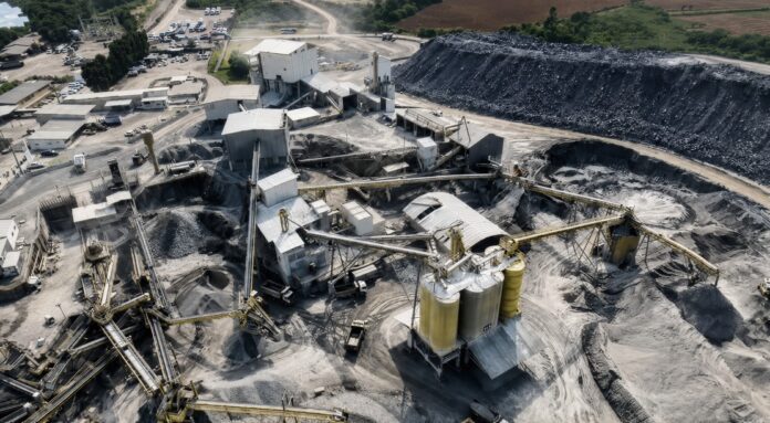 Proposta de criação do Parque Estadual da Pedra do Cálice prevê 9.253 hectares em Pains, Pimenta e Córrego Fundo e gera reação de prefeitos e setores produtivos