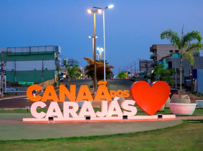 carajas-minerio-de-ferro A projeção de 2,34 bilhões de toneladas de minério de ferro em 2050 reforça a importância de Carajás, enquanto reciclagem e novas tecnologias podem transformar o mercado