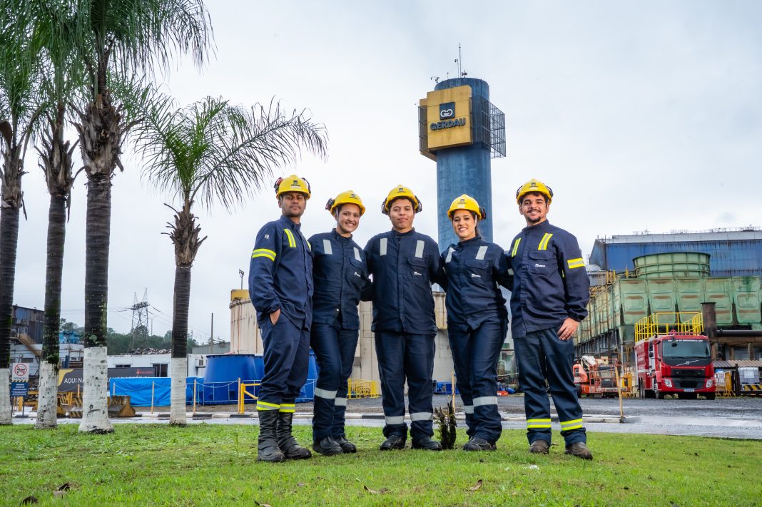 Gerdau alcança a 274ª posição no ranking global da Forbes de melhores empresas para trabalhar em 2026 e é a única siderúrgica brasileira da lista