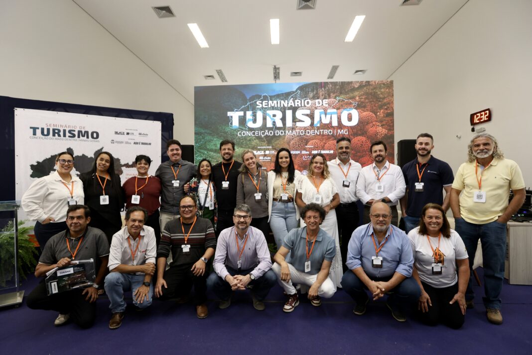 Evento reuniu 221 participantes de 23 municípios para discutir turismo, cultura, economia e diversificação em Conceição do Mato Dentro