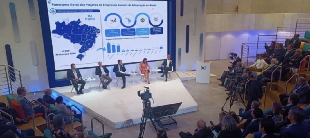 Realizado nesta terça-feira (20), encontro discutiu financiamento de projetos, minerais estratégicos, mercado de capitais e oportunidades de investimentos no setor mineral