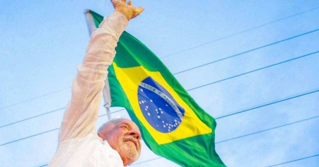 IMG_3086 Presidente venceu Flávio Bolsonaro no segundo turno e terá de negociar com um Legislativo de maioria oposicionista para avançar em propostas como o fim da escala 6×1, a ampliação de programas sociais e o fortalecimento da indústria nacional