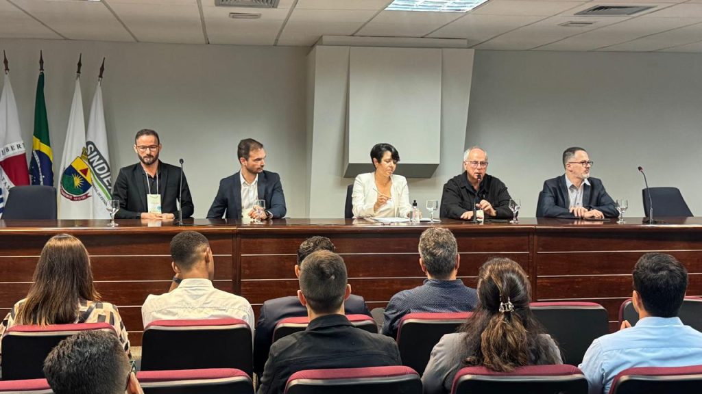 Super El Niño e período chuvoso mobilizam o setor mineral em debate sobre prevenção, segurança de estruturas, comunicação de riscos e uso do aplicativo PROX