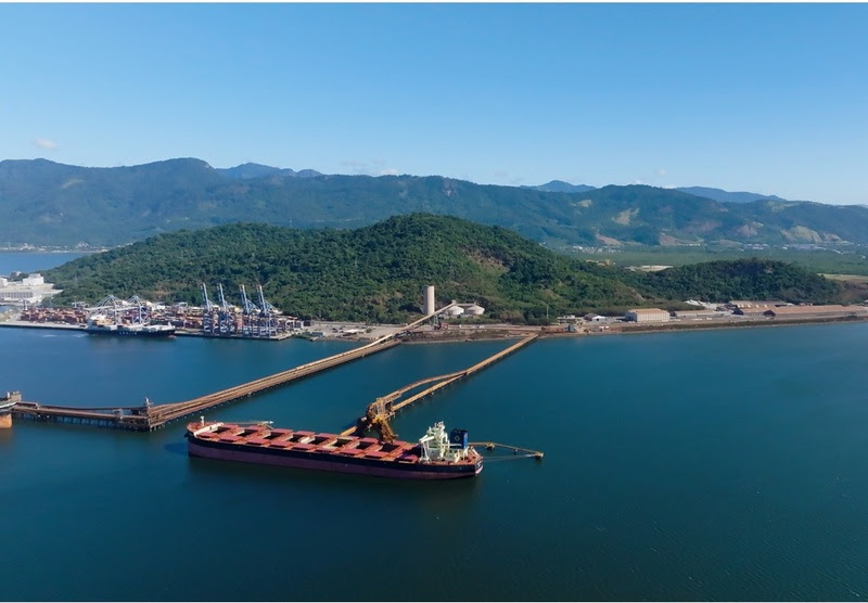 Cedro Participações obtém aprovação ambiental para o Porto do Meio, terminal de minério de ferro em Itaguaí com movimentação inicial inferior a 15 milhões de toneladas por ano